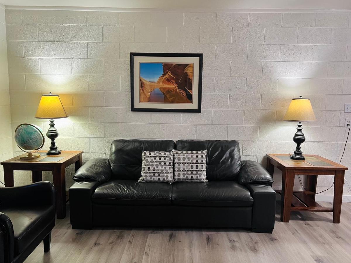 Lake Powell Motel & Apartments Page Exterior foto
