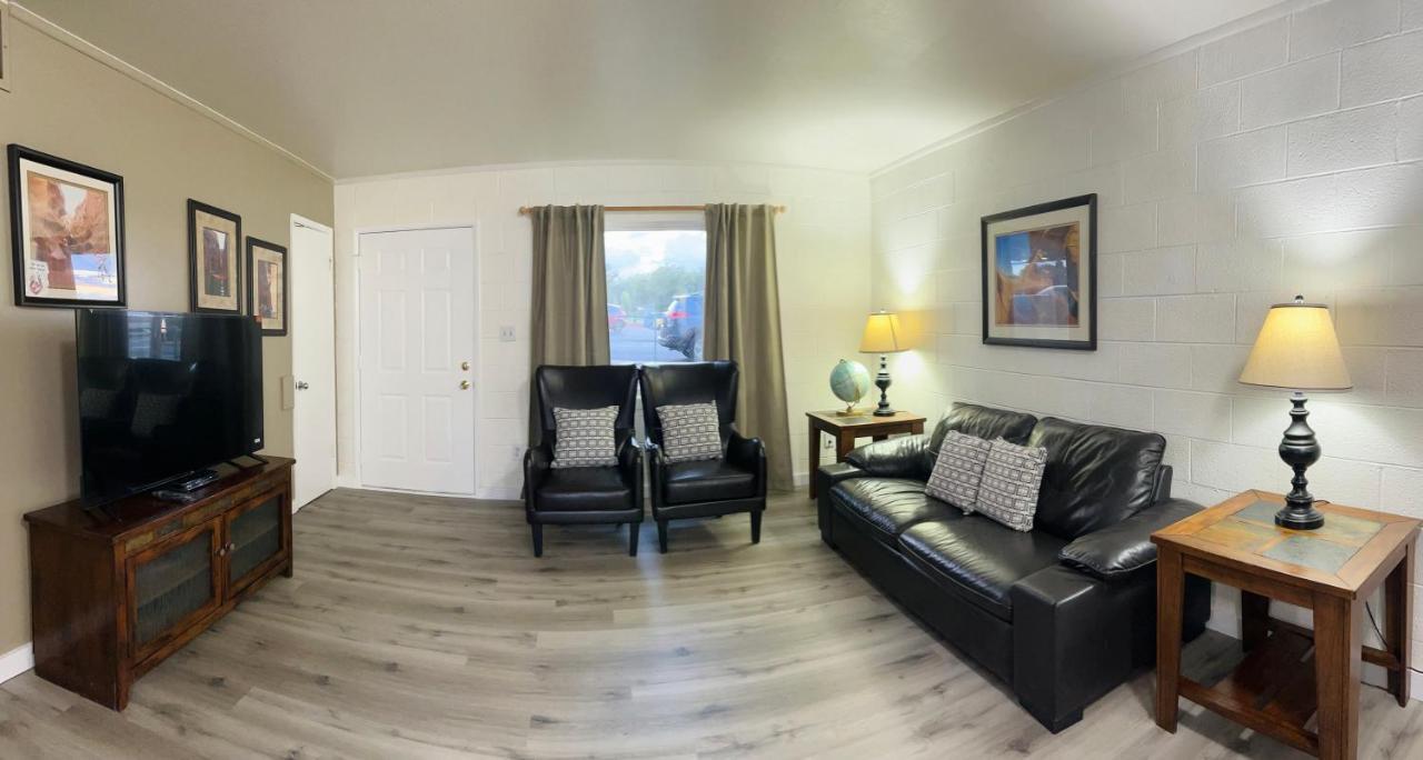 Lake Powell Motel & Apartments Page Exterior foto